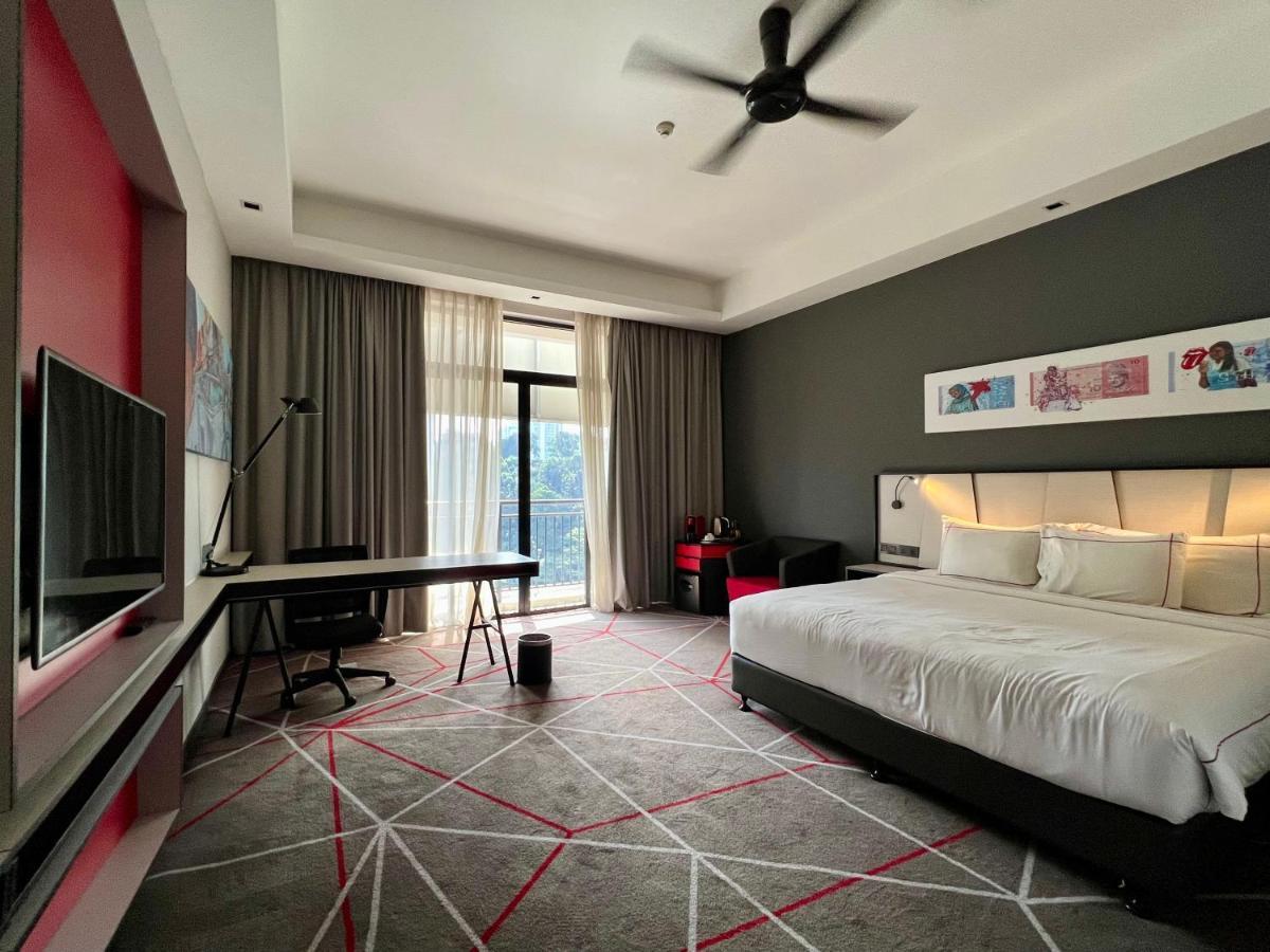 Red * Kuala Lumpur