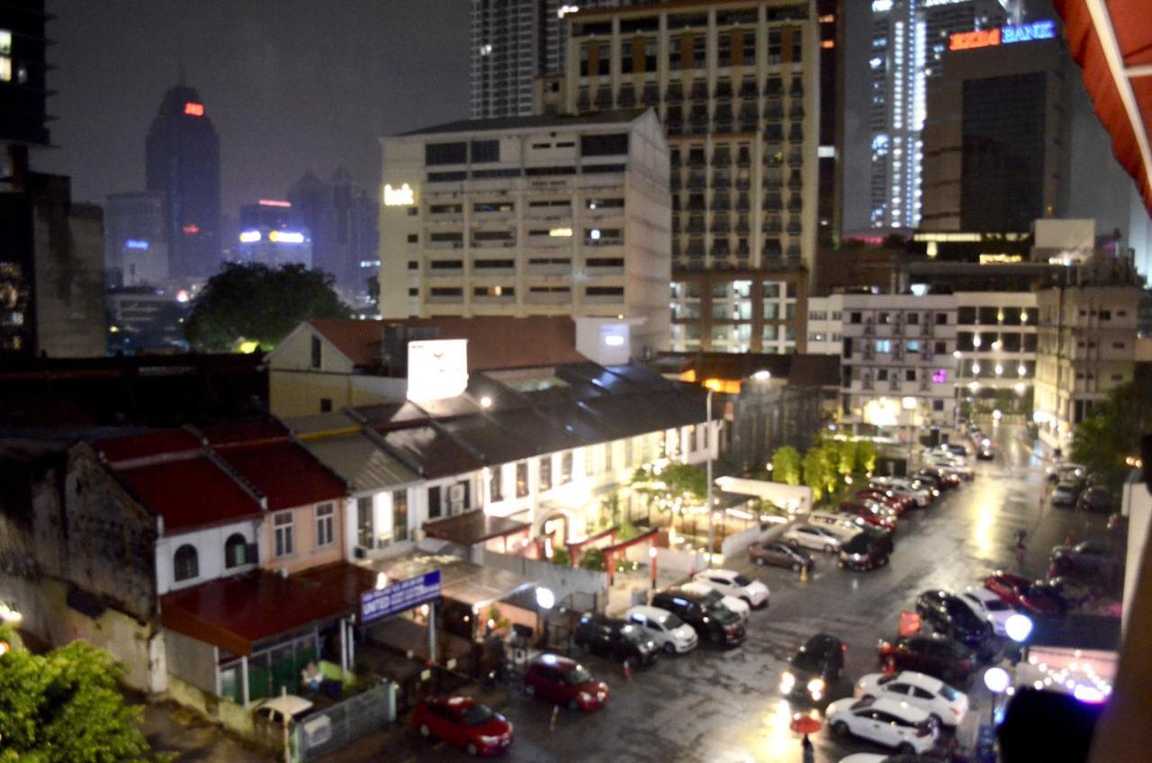 Red * Kuala Lumpur